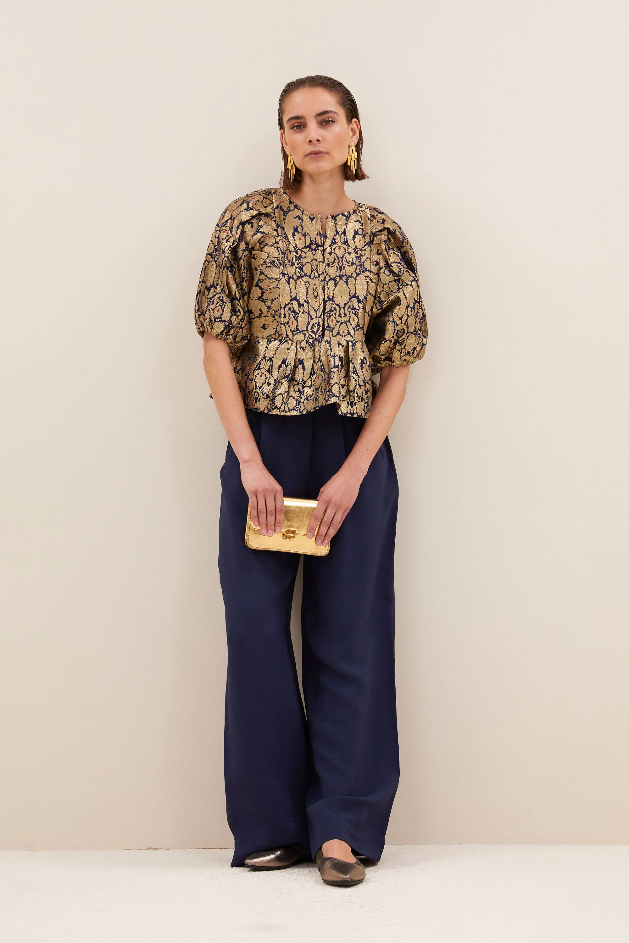 avelon festive blouse | gold - Image 6
