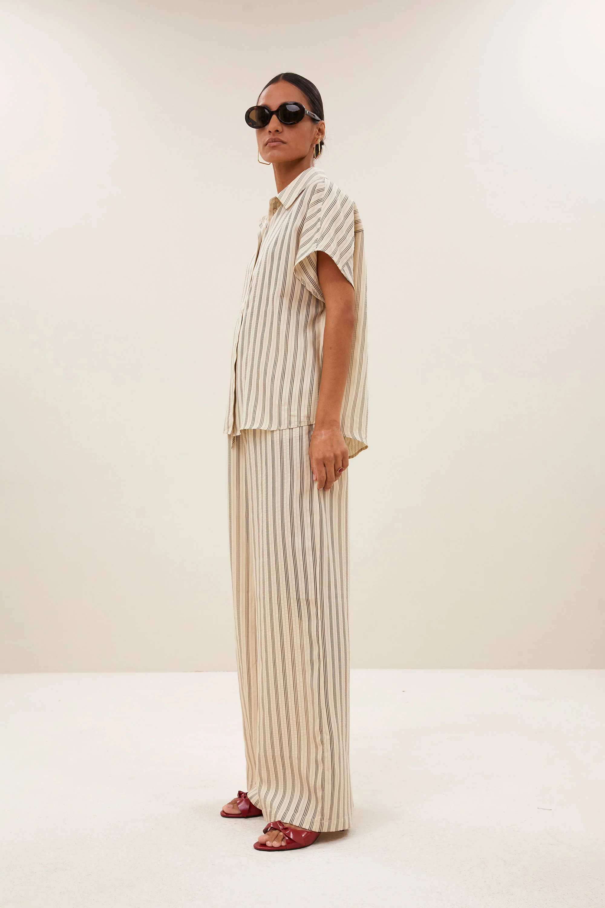 barley seer stripe blouse | jet black stripe - Image 4
