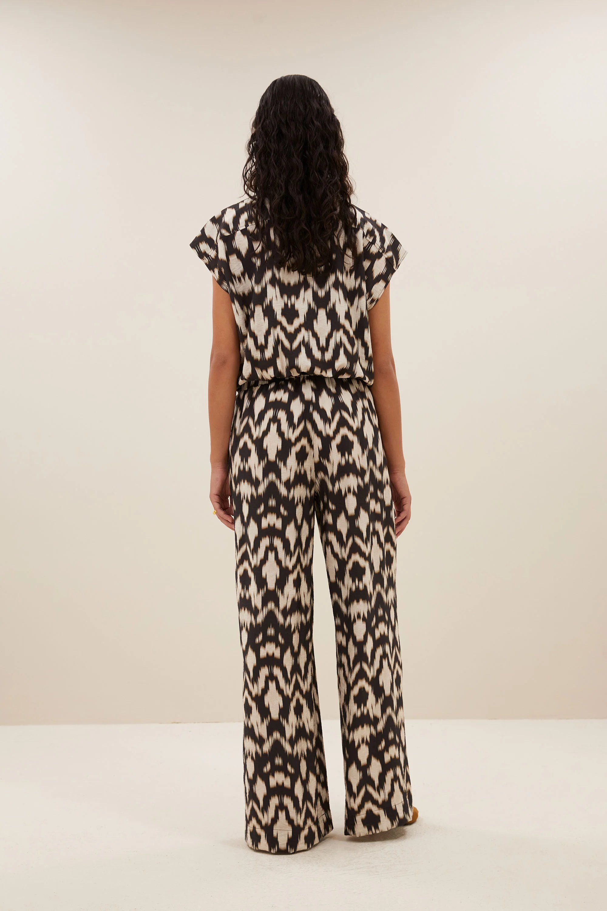 benji brown batik pants | brown batik - Image 3