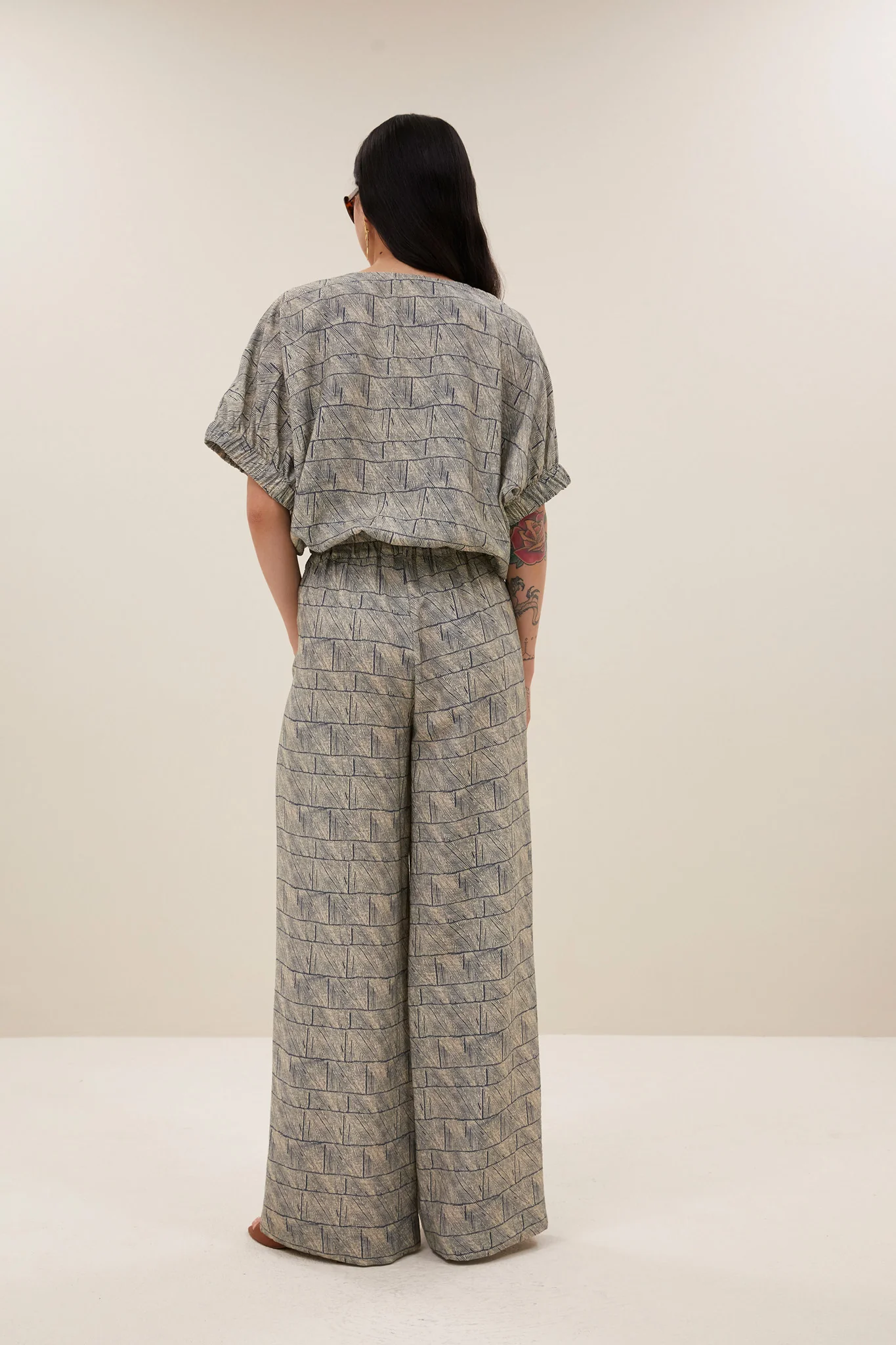 benji vay pants | vay print - Image 4