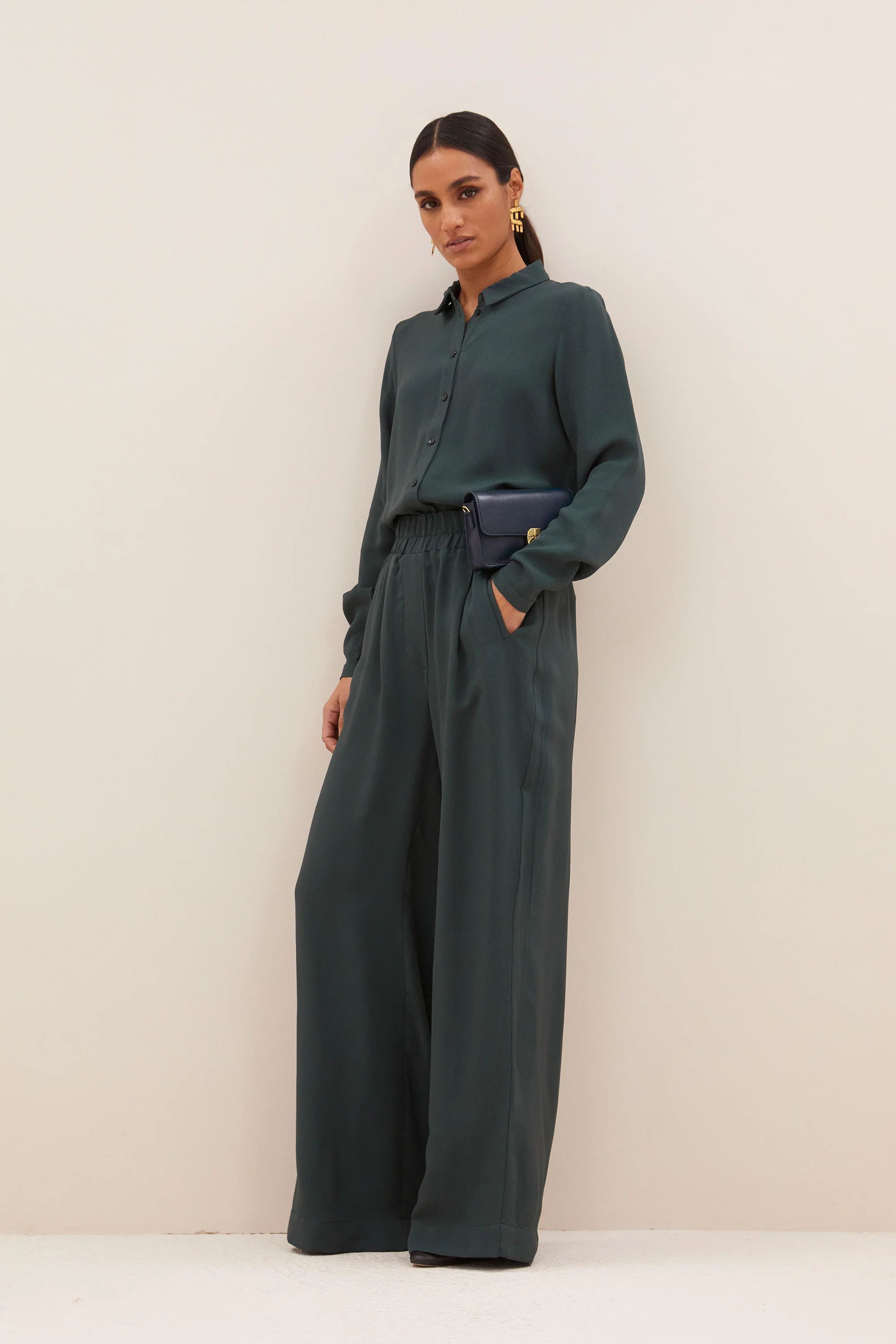 donna satin stripe blouse | dried basil - Image 5