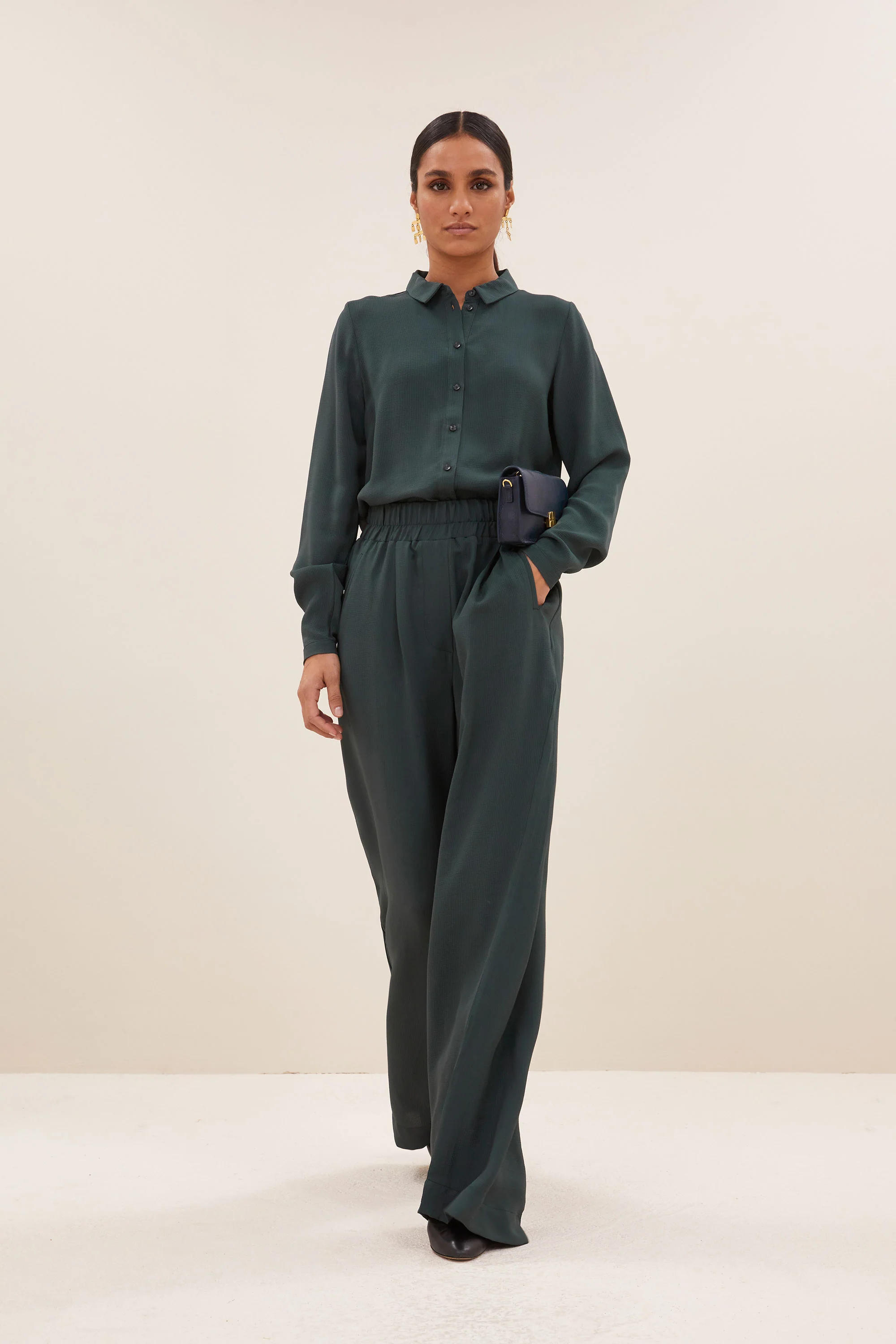 donna satin stripe blouse | dried basil - Image 6