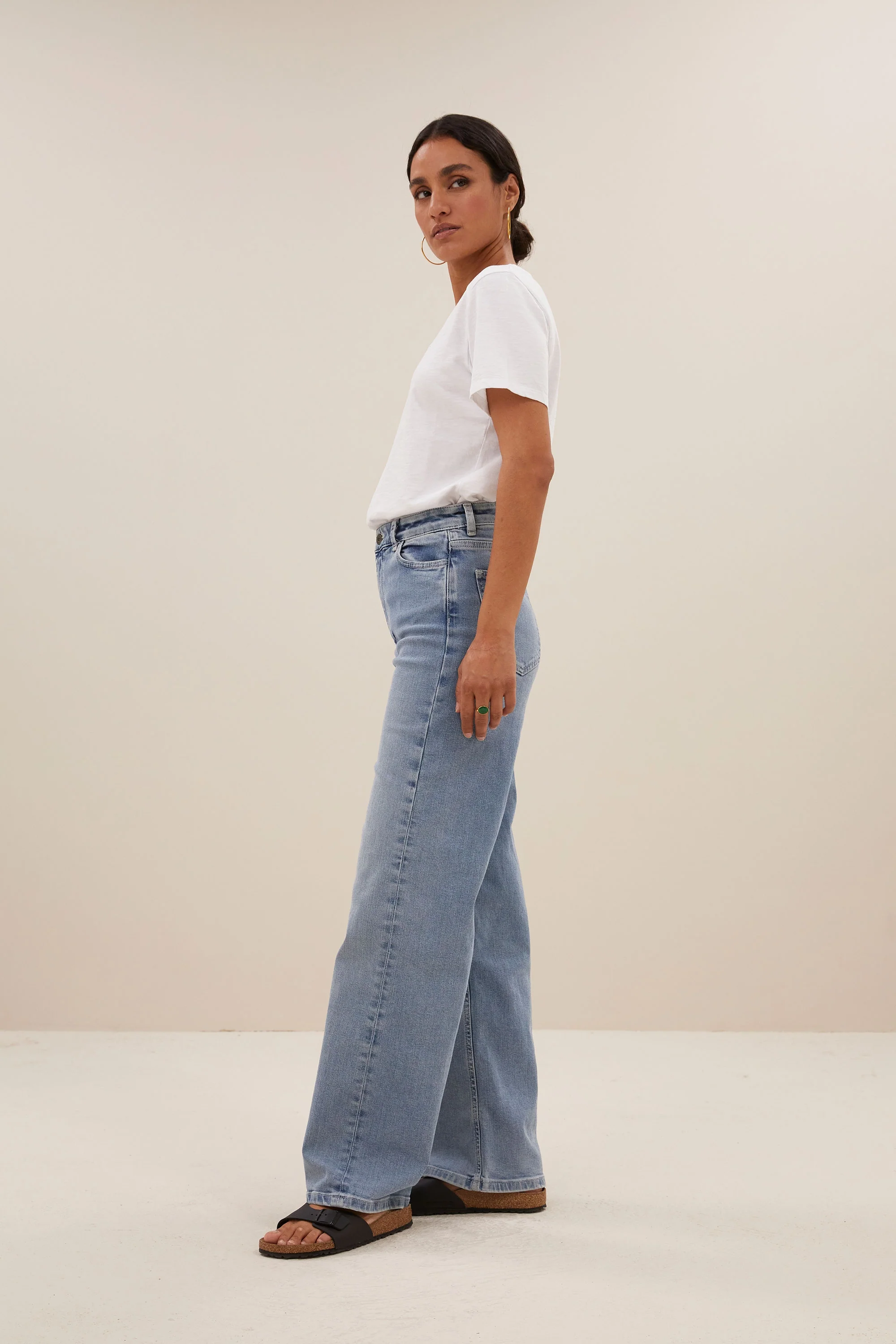 holy logo top | bright white - Image 3