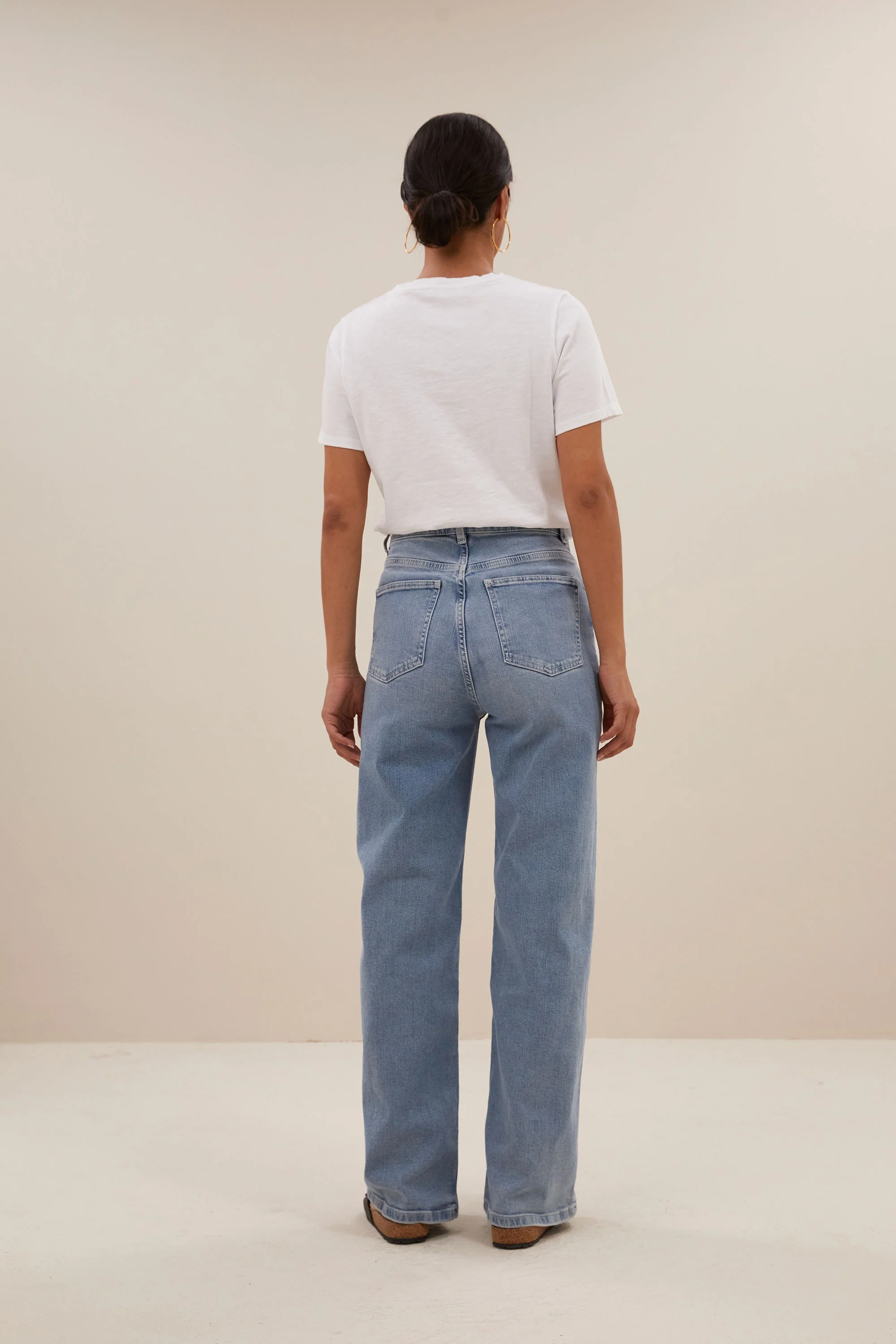 holy logo top | bright white - Image 4
