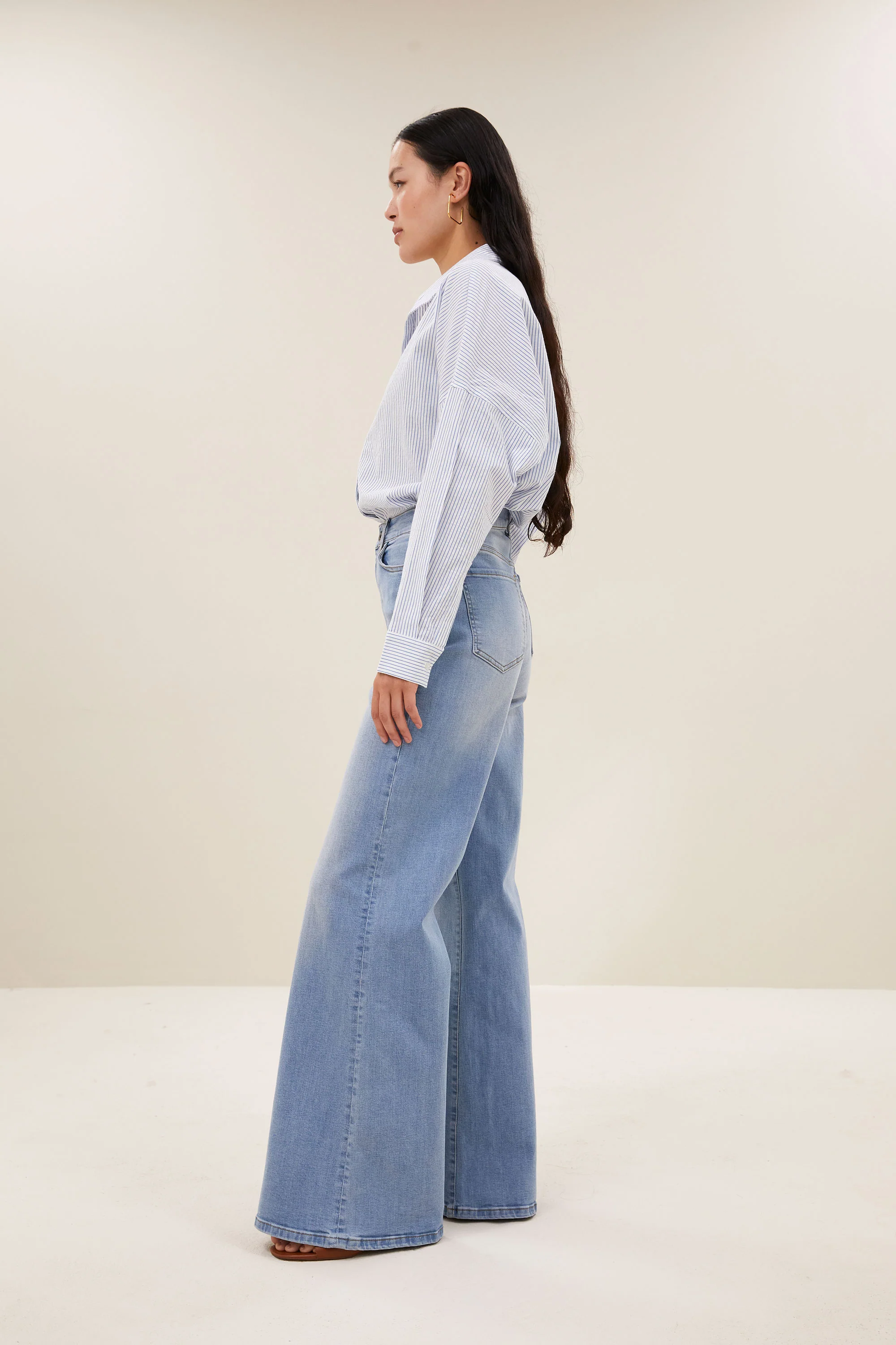 jule stripe blouse | blue seer stripe - Image 4