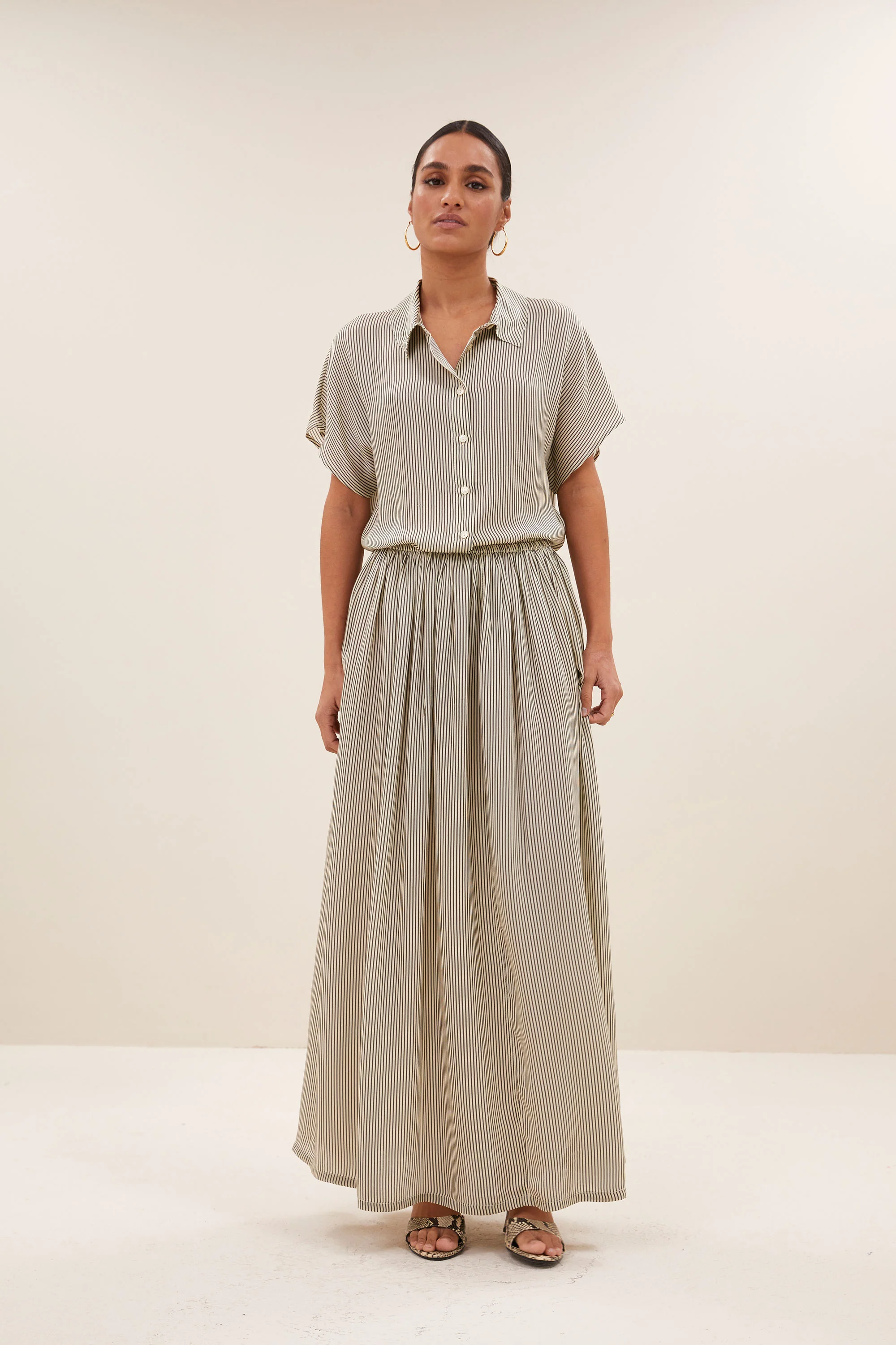 karly viscose stripe blouse | graphite stripe print - Image 6