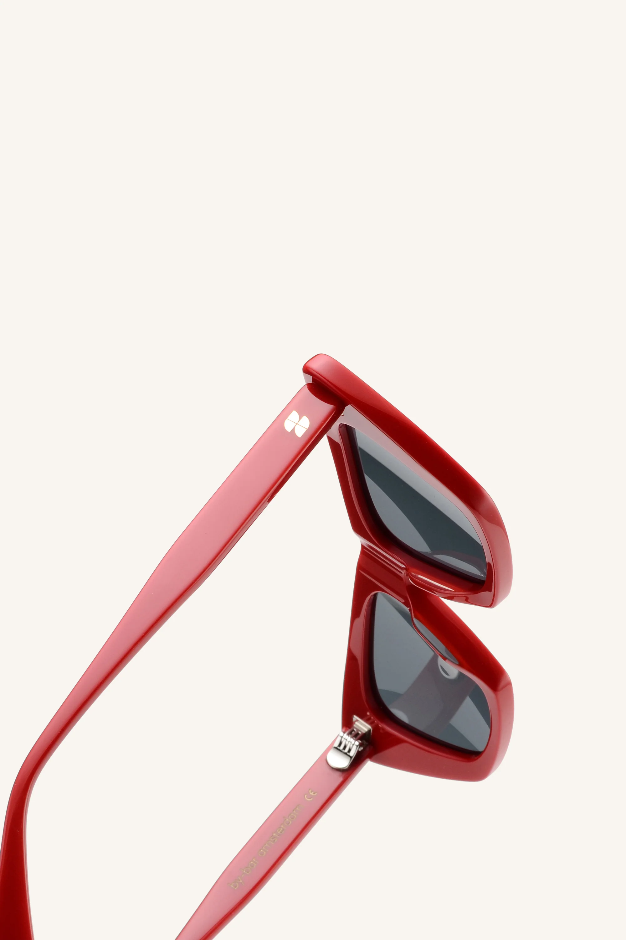 marley sunglasses | scarlet red - Image 6
