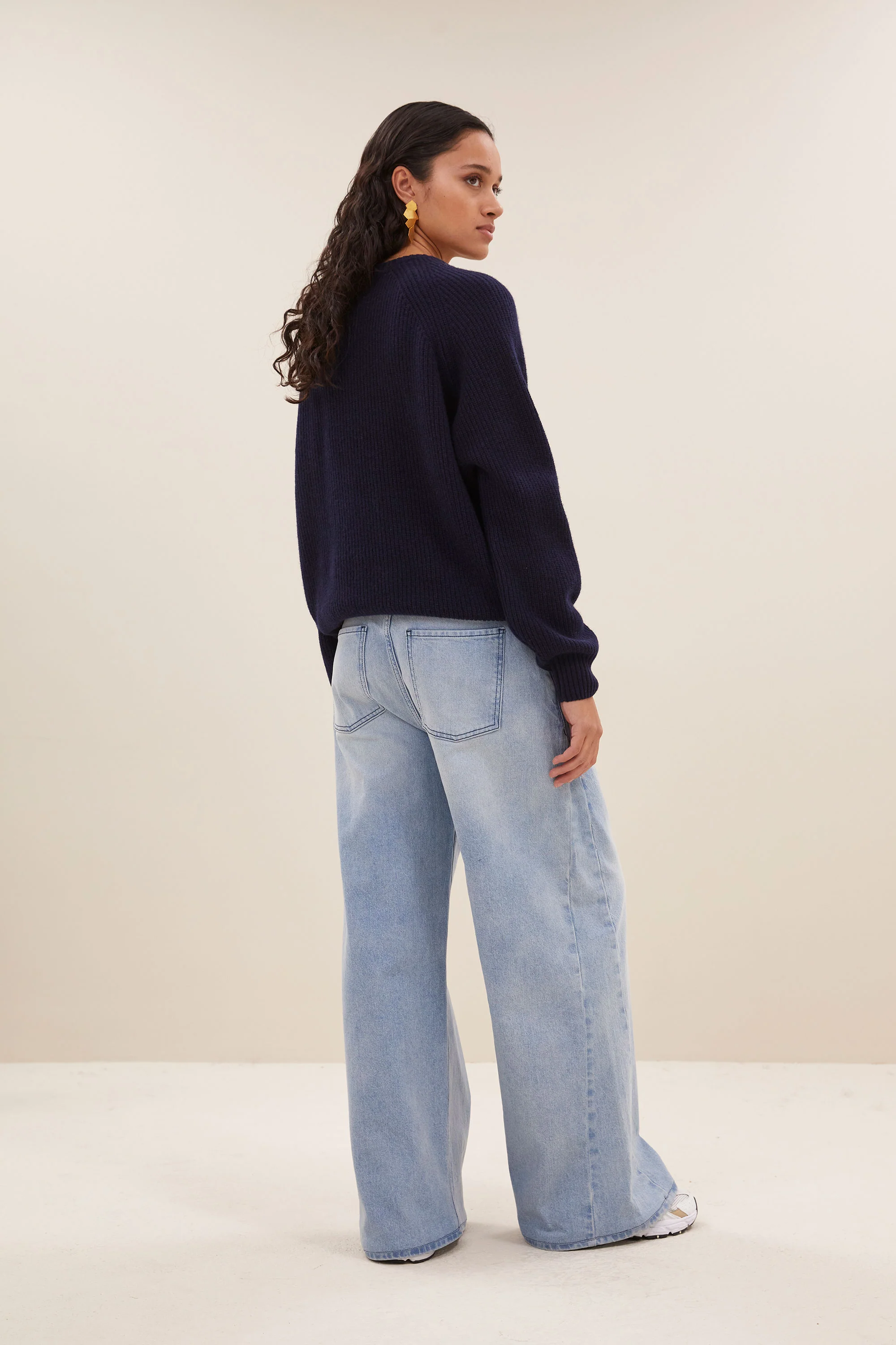 meadow roundneck pullover | midnight - Image 4