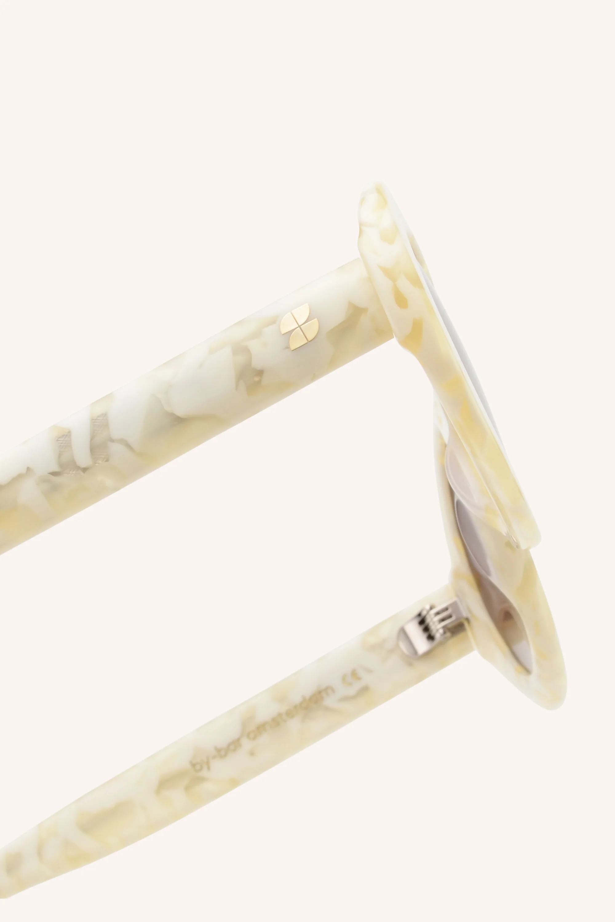 noa sunglasses | bright marble - Image 7