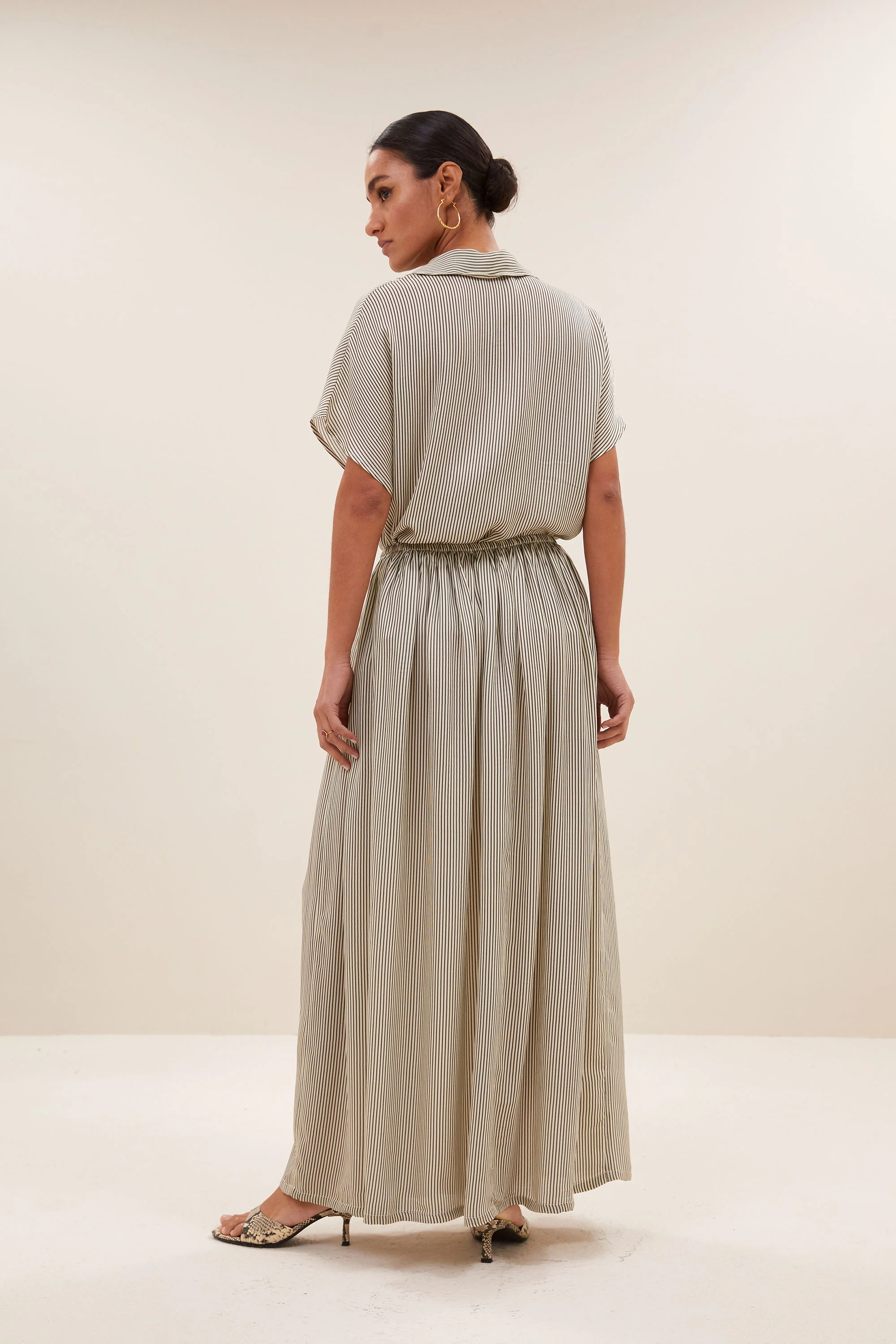 reva viscose stripe skirt | graphite stripe print - Image 4