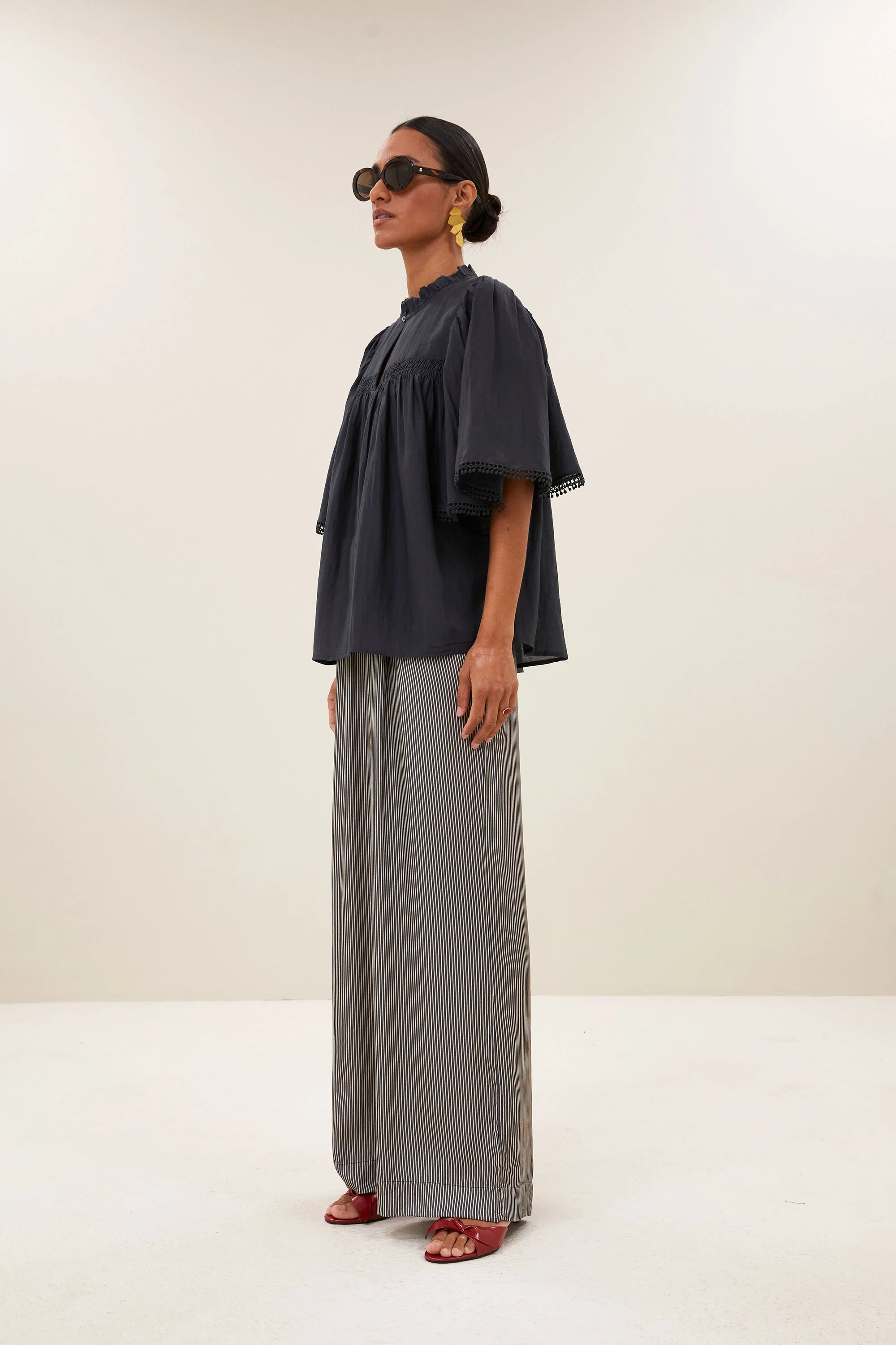 sanne silk blouse | charcoal - Image 3