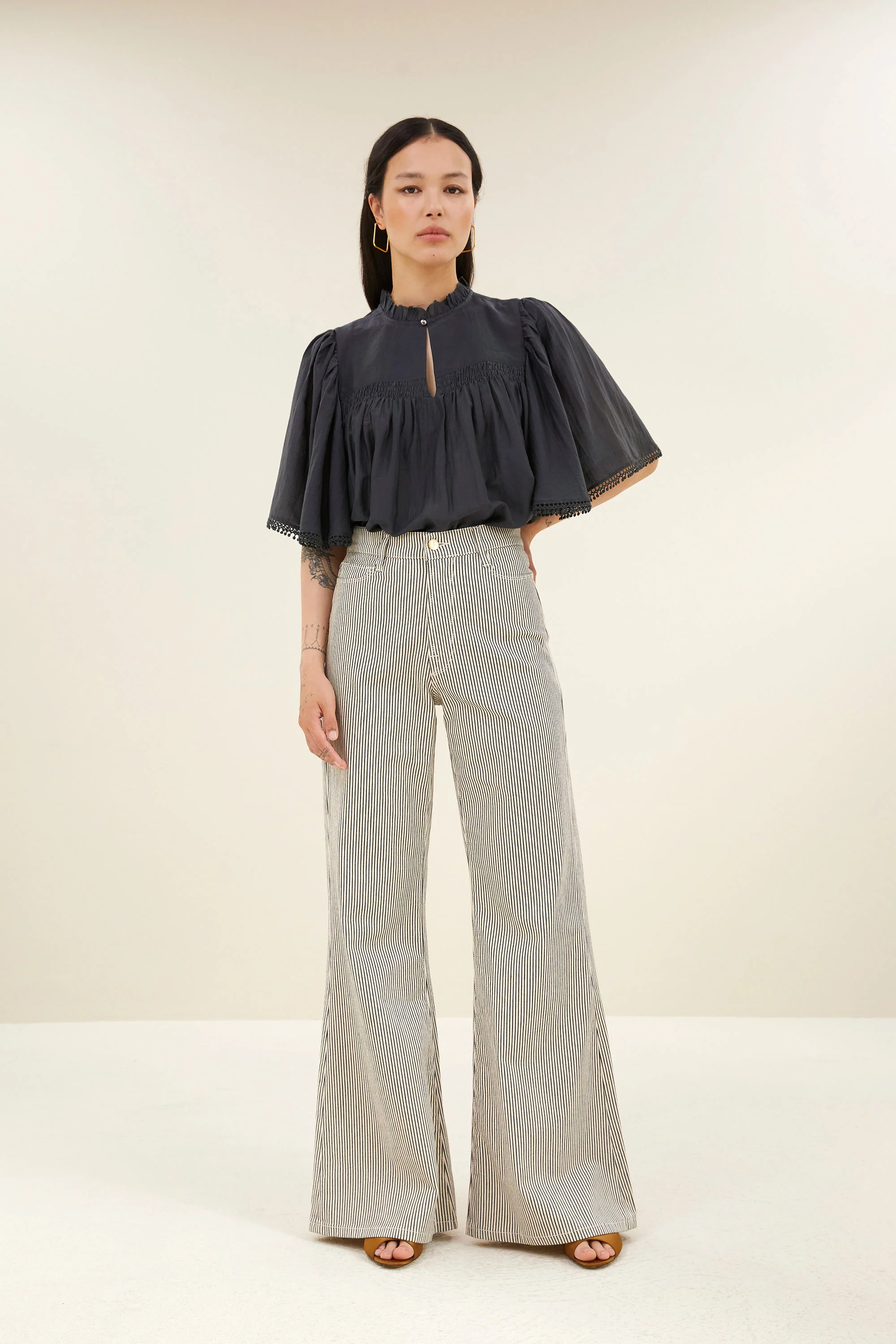 sanne silk blouse | charcoal - Image 5