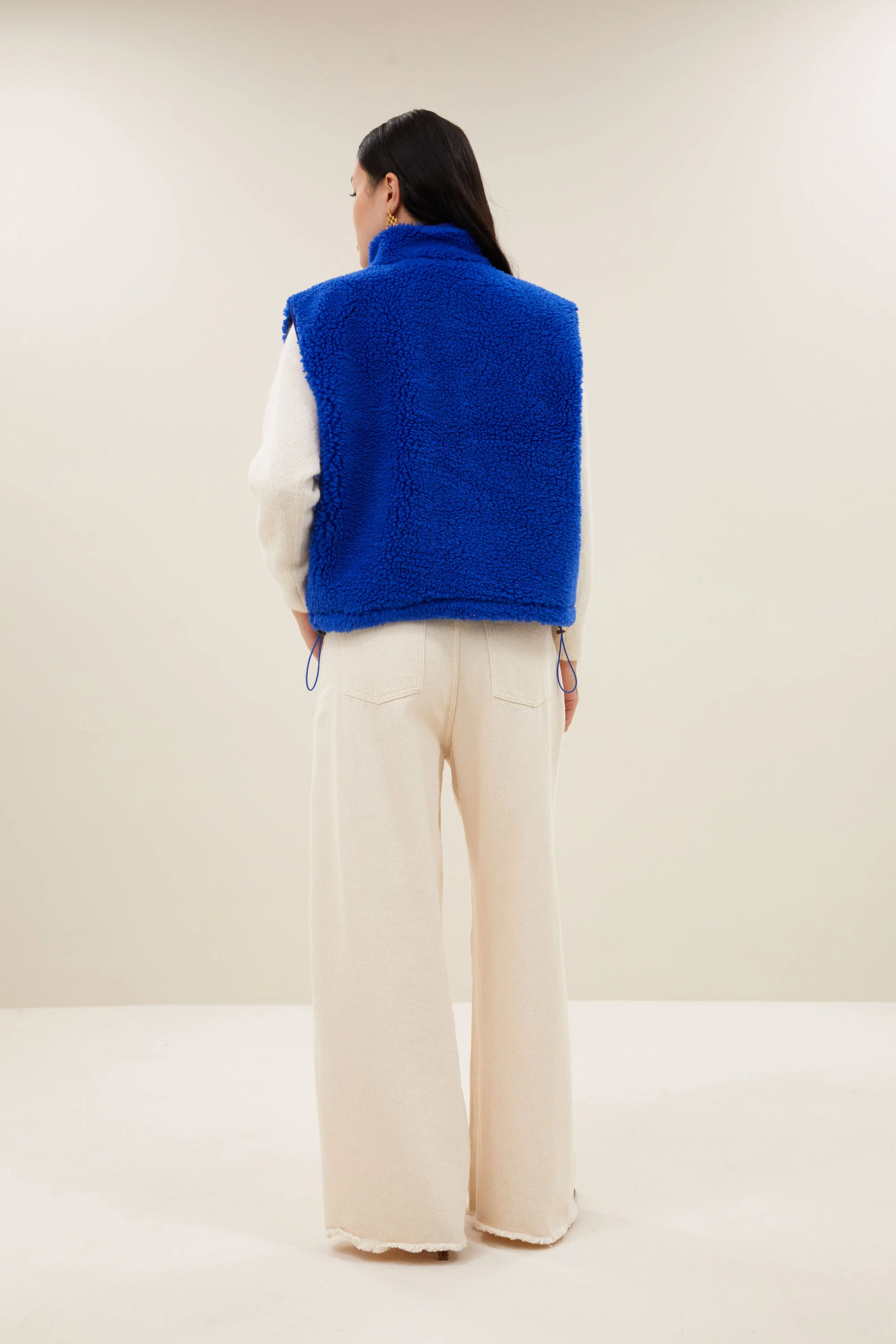 steve sleeveless jacket | azul blue - Image 5