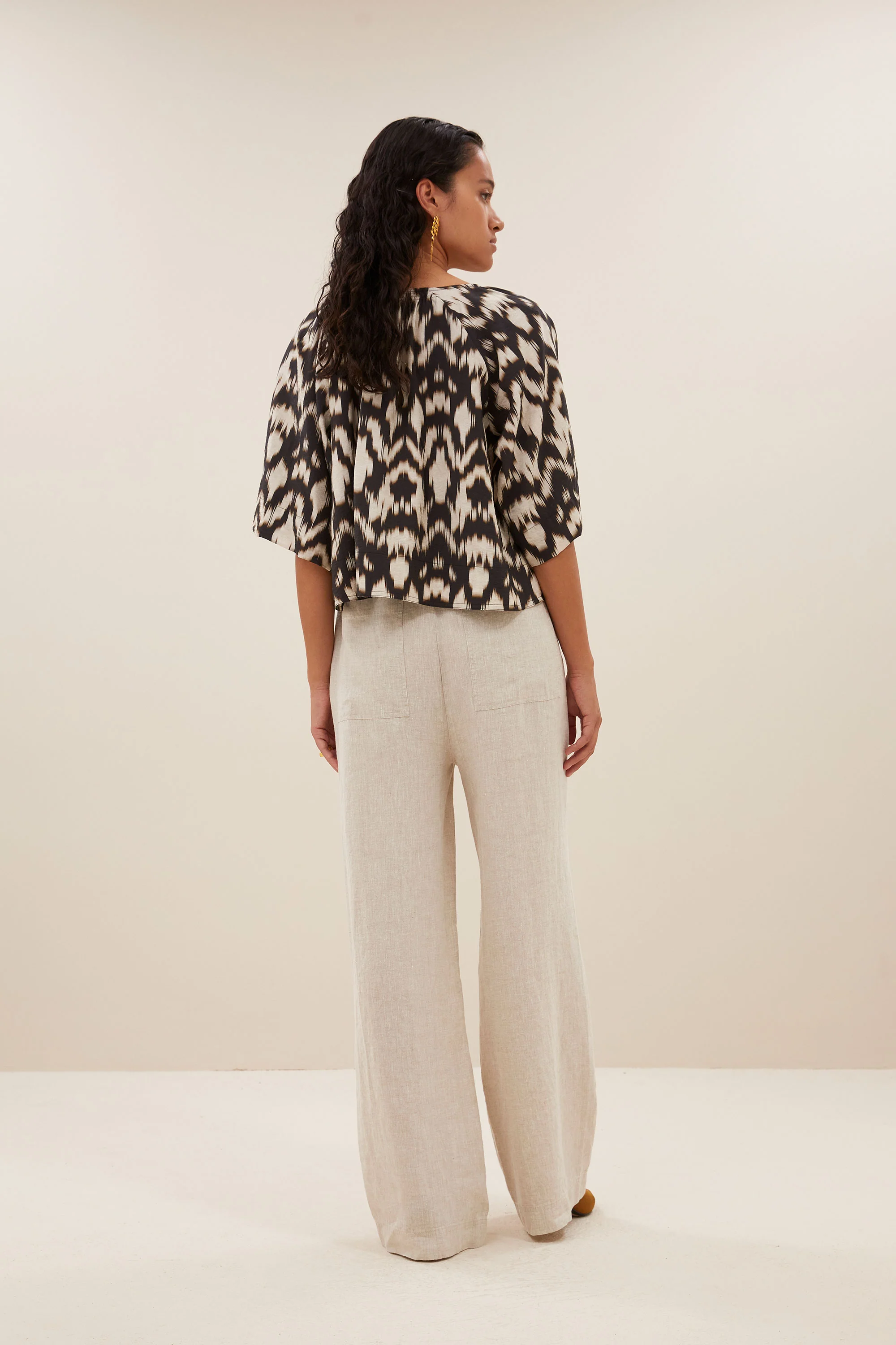 todd brown batik blouse | brown batik - Image 4