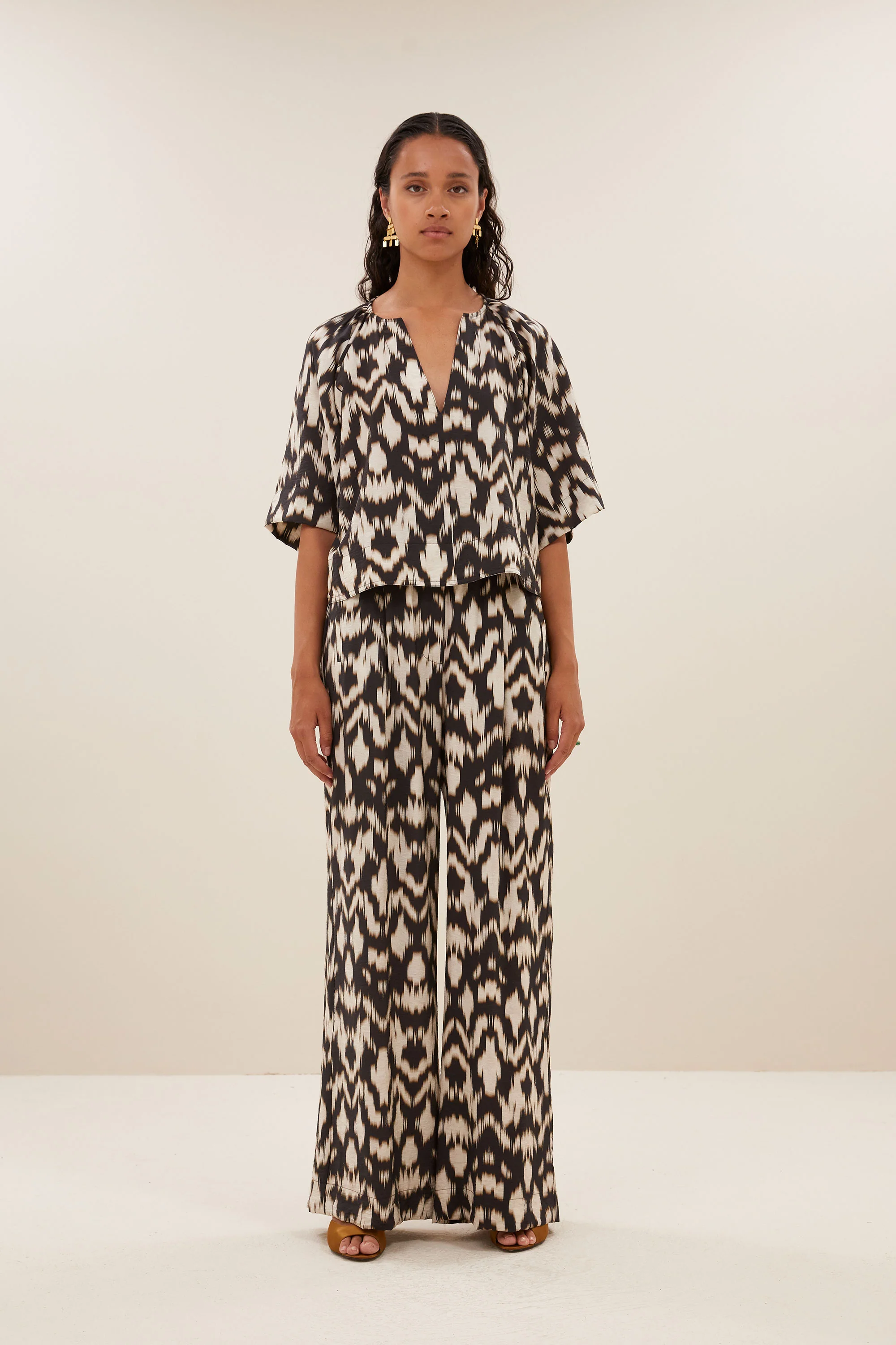 todd brown batik blouse | brown batik - Image 6