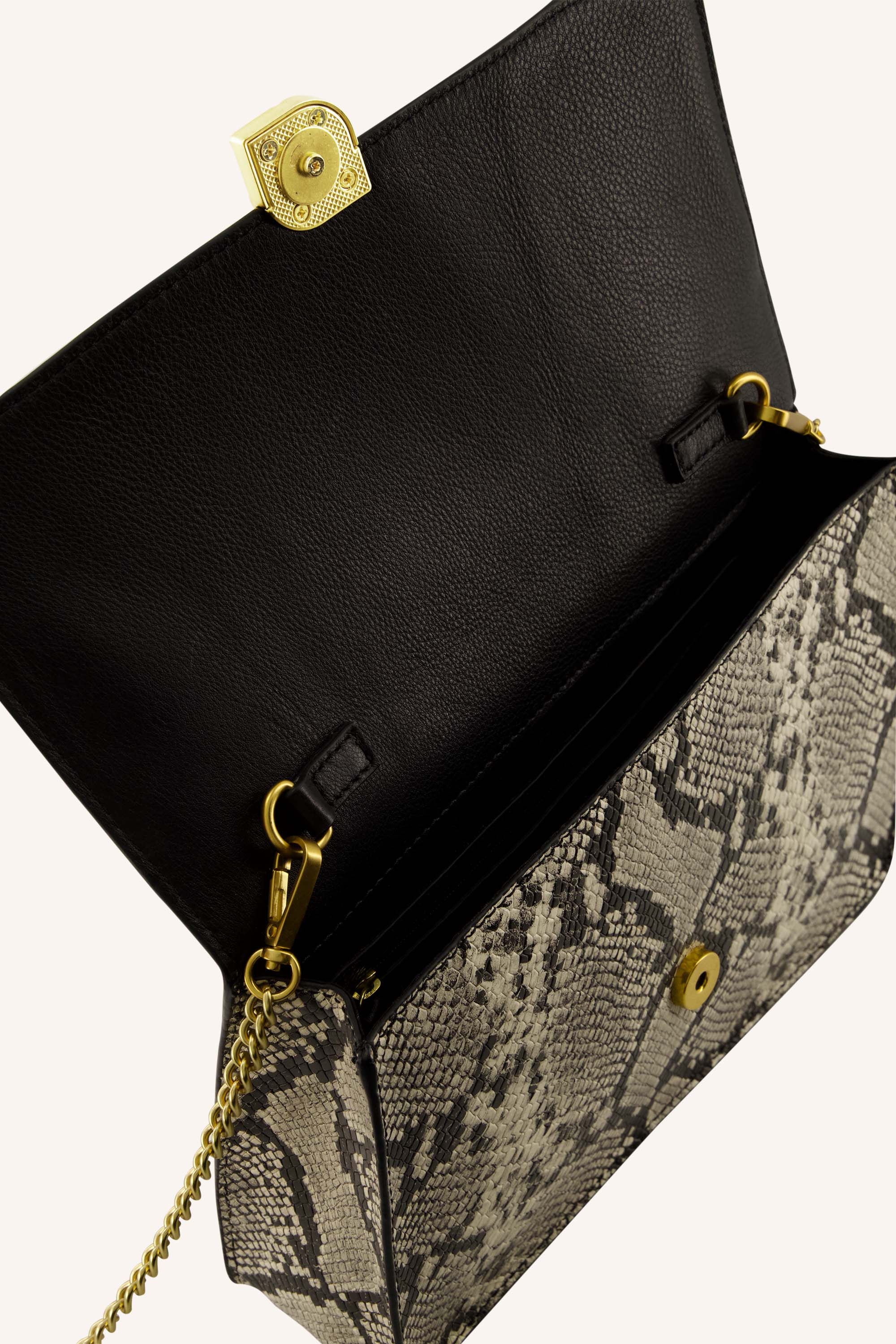 violet snake bag | snake print - Image 4